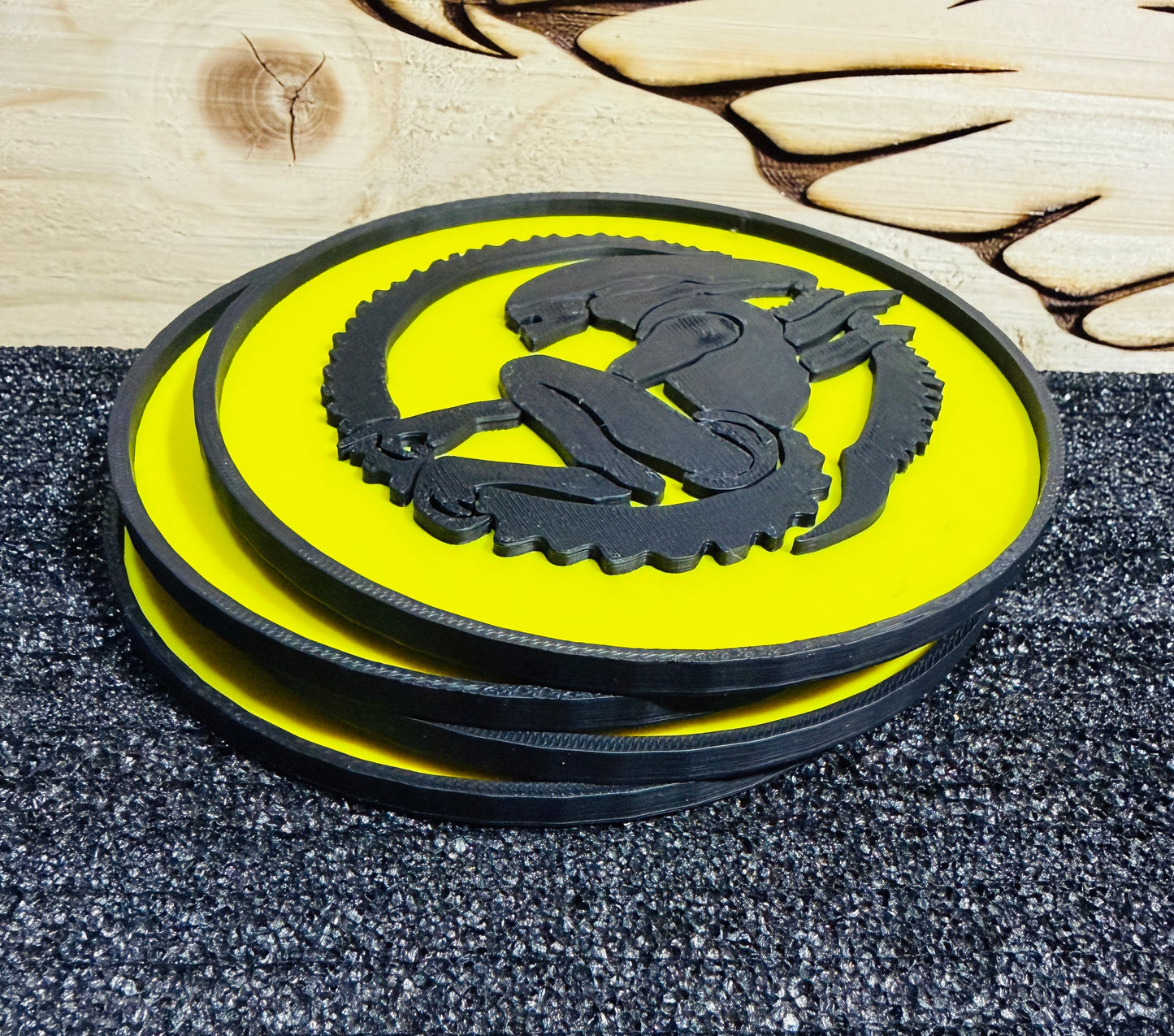 Alien coasters x4